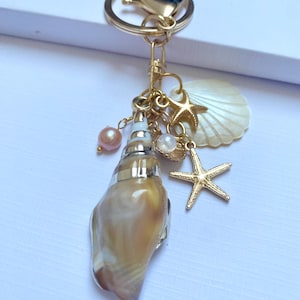 Summer Keychain, Initial Charm Keychain, Purse Charms, Bag Charms, Purse Accessory, Seashell, Purse Dangle Accessory, Birthday Gift