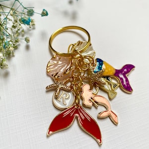 Pearl and Shell Keychain, Key Chain Beach Theme, Handmade Beach Keychain Charm, Purse Charm Ocean, Seaschell Purse Charms, Mermaidcore Bag