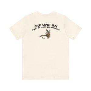 T-shirt à manches courtes imprimé pêche à la mouche dans le dos Tie One On image 8