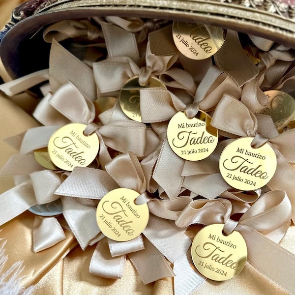 Custom White Wedding Day Tag, Personalized Boheme Gold Tag, Couple Name Tag, Mothers Day Tag, Favor Decor, Circle Acrylic Tag, Party Tags