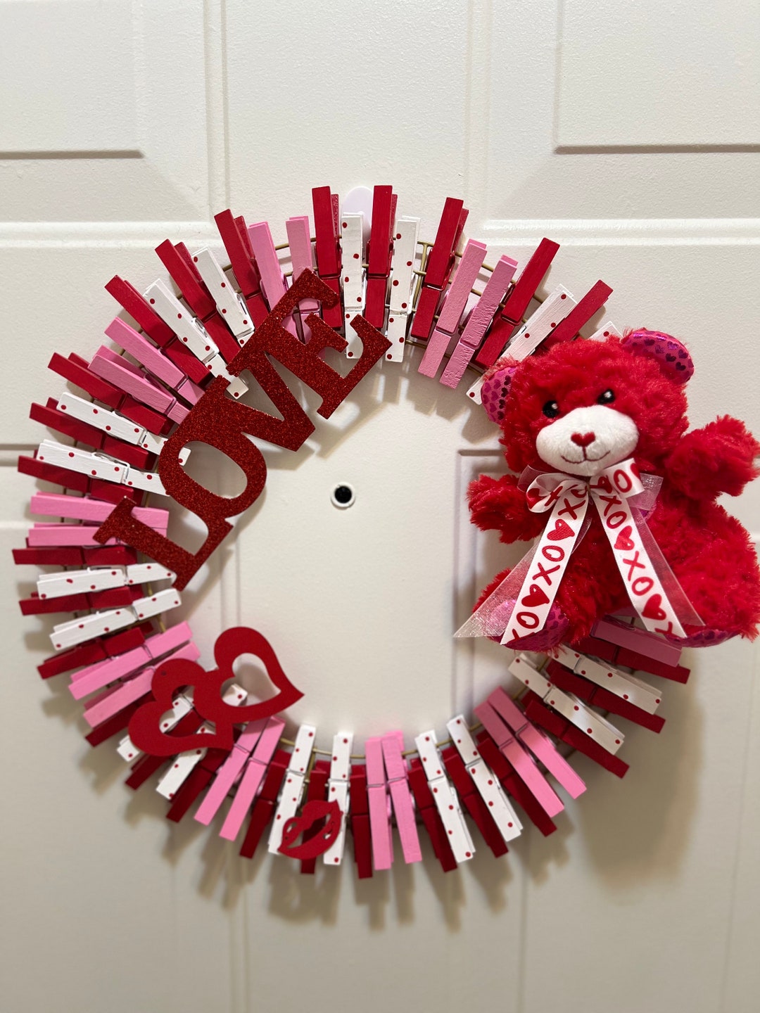 Valentine’s Day Clothespin Wreath - Etsy