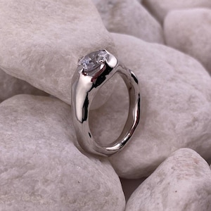 Liquid Silver Ring, Engagement Ring, Melted Metal Ring, Wavy Shape Band, Curved Solid Sterling Silver Ring, Organic Form, Single Stone Ring.
