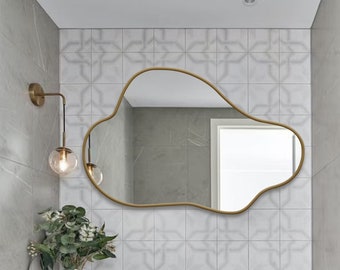 Miroir ondulé doré en forme de nuage, cadeau déco asymétrique, miroir mural moderne esthétique irrégulier, miroir noir minimaliste avec cadre en bois