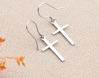 Sterlingzilveren kruisoorbellen, sierlijke religieuze sieraden, christelijke oorbellen, doopcadeau, kerstcadeau, cadeau voor meisje, geloofscadeau