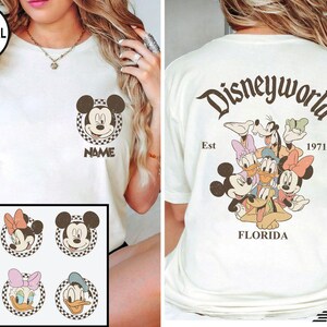 Retro Custom Mickey & Friends Shirt, Disney World Urlaub Shirt, Kariertes Magic Kingdom Familie Passendes Reise T-Shirt, BTW Disneyland Shirt