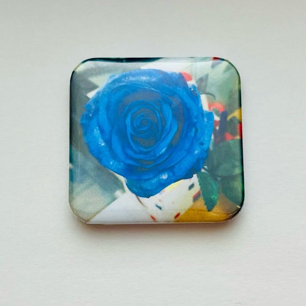 1.5" Square Blue Flower Fridge Magnet