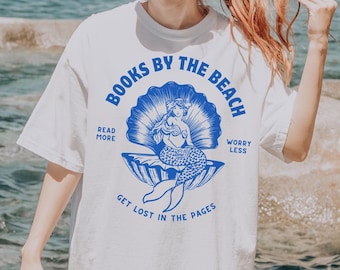 Books by the Beach | Summer Tshirt for Book Lovers | Vintage Mermaid Bookworm Tee