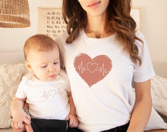 Mom and Baby Shirt, Mom and Mini Gift, Mom Girl Shirt, Matching Mom Mini, Mother's Day Gift, Mother's Day Birth Baptism Mom and Daughter
