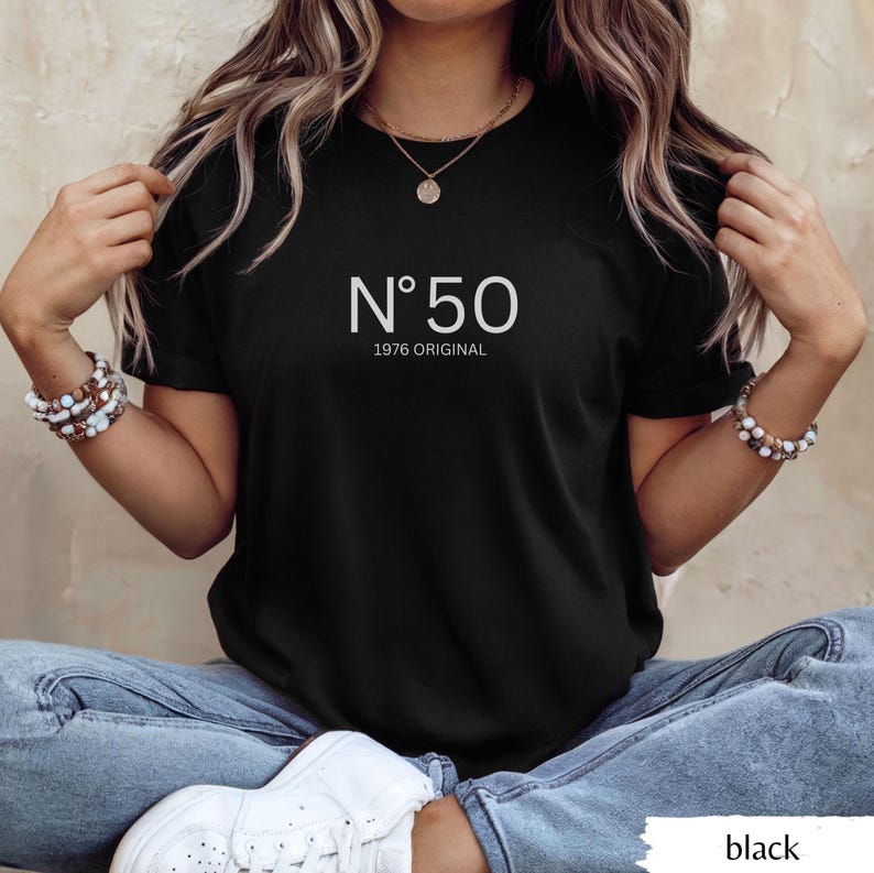 50th birthday gift shirt, birthday present, girlfriend gift T-shirt, gifts for women, sister gift, 1976 vintage Black
