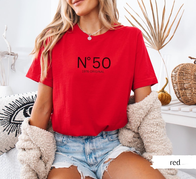 50th birthday gift shirt, birthday present, girlfriend gift T-shirt, gifts for women, sister gift, 1976 vintage Red