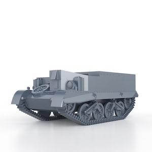 Peut inclure: Modèle gris d'un véhicule militaire sur chenilles avec une carrosserie rectangulaire et une grande roue à l'avant. Le véhicule est doté d'un design détaillé avec des chenilles et des roues visibles.