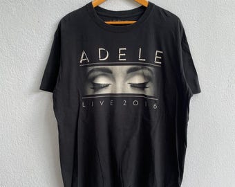 ADELE LIVE 2017 落書き ツアー Tシャツ fit=scale-down,w=1200