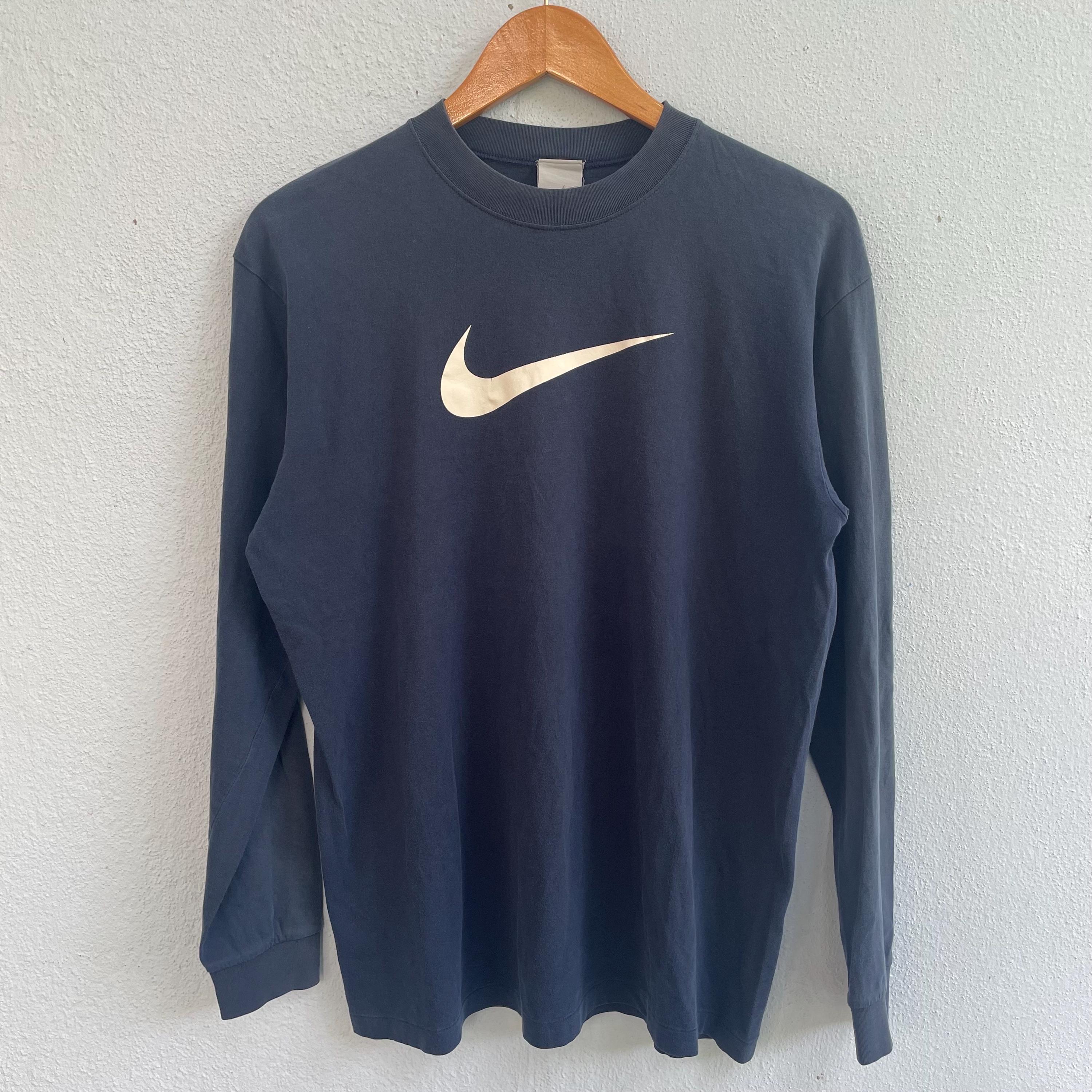 90s NIKE faded big swoosh long T ナス紺 Vintage Nike Centre Big Swoosh Longsleeve Shirt - Etsy Norway