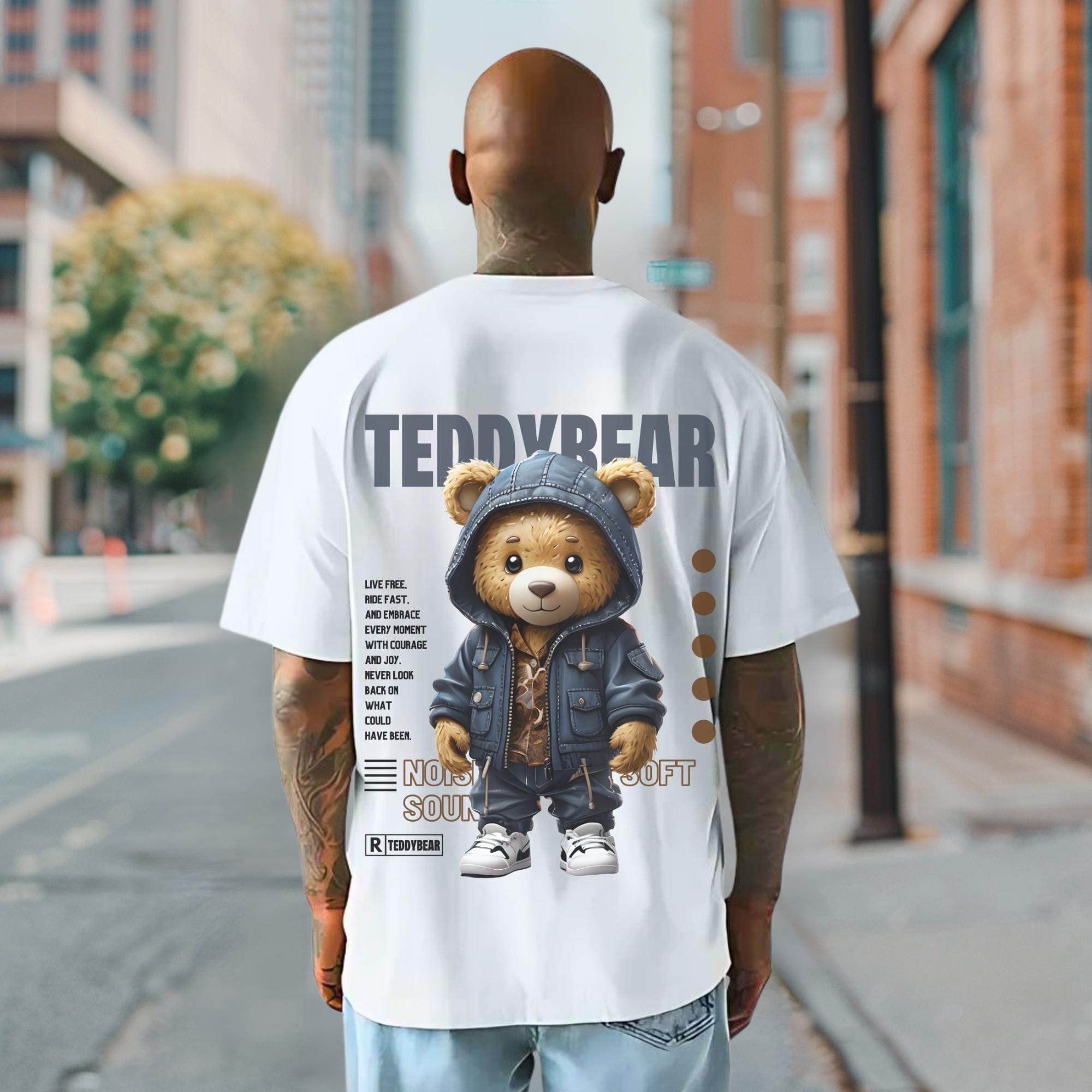 ★MARKET★ M ART BEAR TSHIRT WHITE ART MARKET BEAR TSHIRT WH Market Art Market Bear T-Shirt in White | REVOLVE
