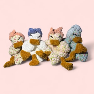 Crochet &quot;Della Duck Lovey&quot;