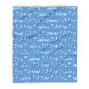Personalized Baby Name Fleece Blanket - Customizable for Kids & Toddlers | Soft, Cozy and Fluffy 100% Polyester | Perfect for Newborns