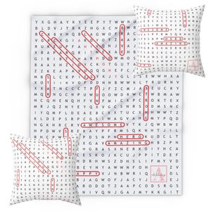 Peut inclure: Un puzzle de mots croisés blanc avec des lettres rouges qui épellent les mots "Star", "Fun", "Strong", "Awesome", "Amazing", "Hero", et "Happy".