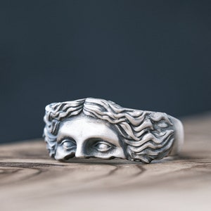 Aphrodite Goddess Venus Silver Ring Face of Aphrodite Pinky Rings For Women Greek Mythology Ring Cool Ancient Roman Ring in Sterling Gift