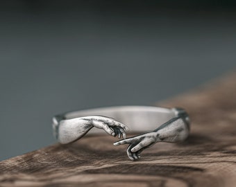 Michelangelos Erschaffung Adam Rings, oxidiertes Sterlingsilber-Band