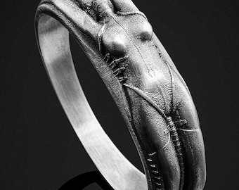 Biomechanical Sterling Silver Ring, Handmade Sci-Fi Cyberpunk Jewelry