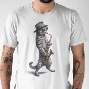 Jazz Cat speelt de saxofoon T-shirt, cool cadeau voor liefhebbers van jazz, kat en muziek. Katje met zonnebril en hoed.