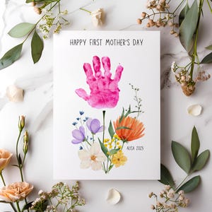 Kit première carte de fête des mères, empreinte de main ou empreinte de pas de bébé personnalisée, cadeau de fête des mères pour une nouvelle maman, cadeau DIY pour maman