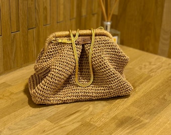 Clutch de crochet hecho con hilo de Rafia / Bolso de mimbre / Clutch de rafia / Bolso de ratán