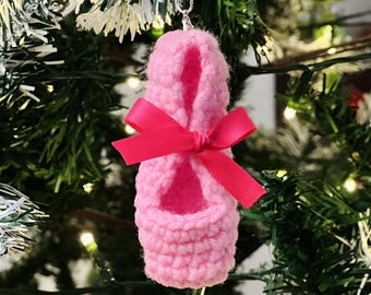 Crochet Ballet Slipper Ornament Pattern | Ballerina Keychain PDF (Digital Download)