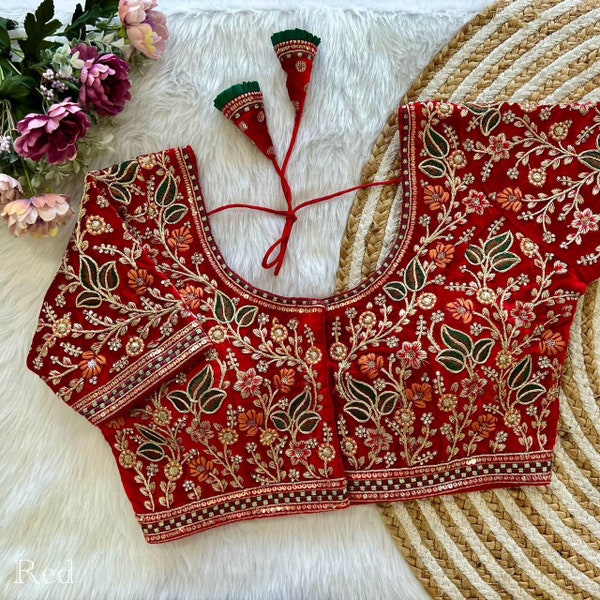 Nouveaux chemisiers brodés de créateurs lourds pour chemisier cousu Saree Prêt-à-porter de fête Collection de mode fantaisie Choli Bollywood