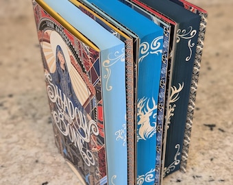 Trilogía Sombra y Hueso con bordes rociados personalizados, Fantasía, Libros de Edición Especial