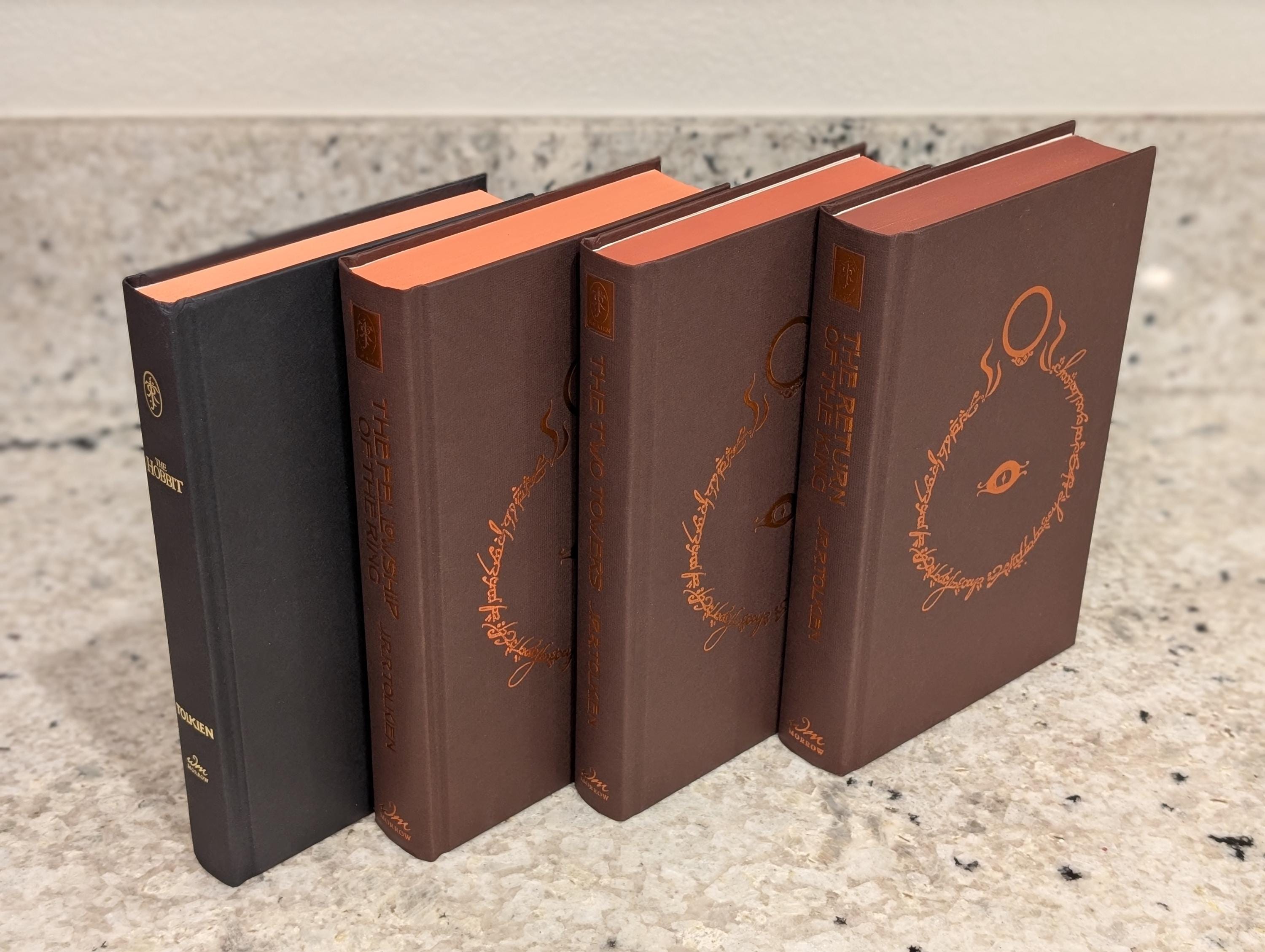 Human Warrior \u0026 Human Paladin (COMMON) from World of Warcraft is available  for pre-order NOW at select retailers! ➡️  https://bit.ly/HumanCommon-McFarlane 1:12 scale posed figure includes 2  weapons, 2 interchangeable armor pieces, shield,, image size:3000x2258