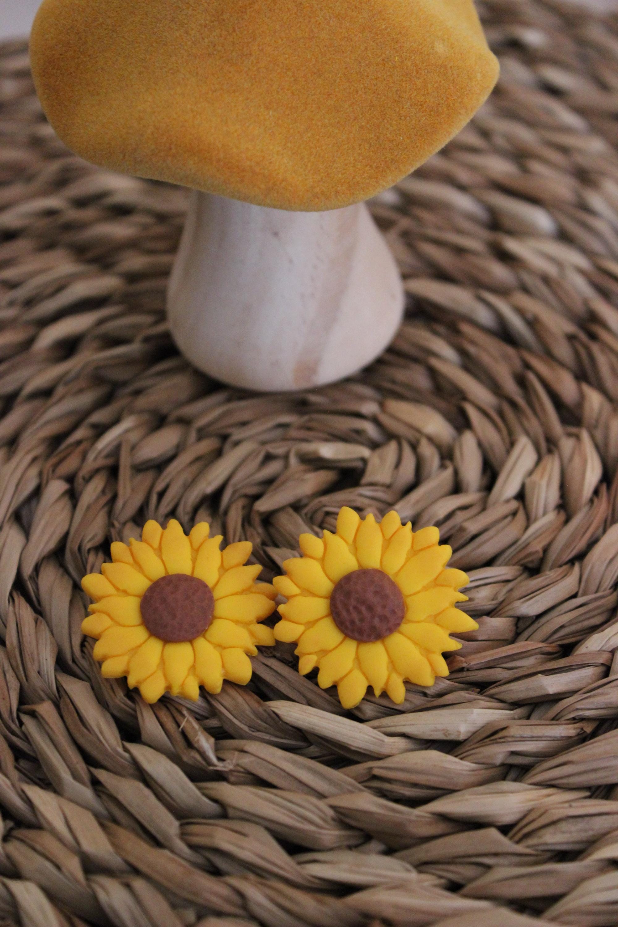 Ohrringe aus Polymer Clay, Sonnenblume, Sonnenblume, handgefertigt, Accessoires, Edelstahl, Polymer Clay, Ohrringe