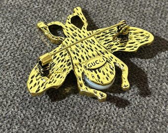 VTG Gucci GG Vintage Gold Bee Fly Brooch Pin GG Monogram