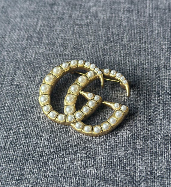 Gucci Gg Brooch - Gem Gucci Gg Brooch - Gem