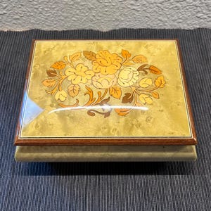 Italian lacquered wood musical jewelry box, c. 1960s