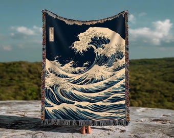 The Great Wave Woven Tapestry, Japanese Ocean Art Blanket, Great Wave Off Kanagawa Jacquard Throw, Hokusai Inspired Coastal Decor