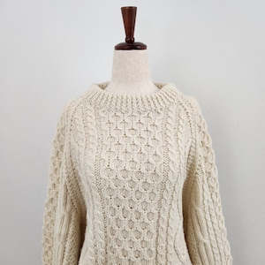 Vintage 90s Cream Chunky Traditional Aran Hand Knitted Oversized Cozy Fisherman Crew Neck Sweater