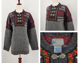 Vintage Squaw Valley Fairisle Nordic Woollen Folk Sweater / Ornamental Clasps