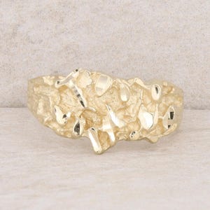 10k Yellow Gold Nugget Style Ring