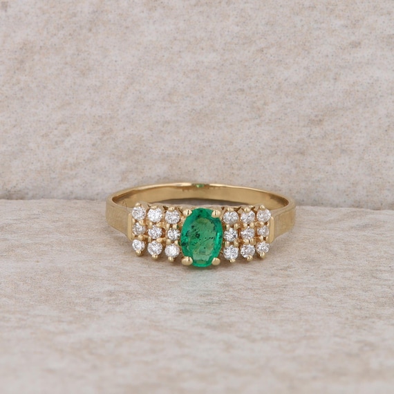 14k Yellow Gold Emerald and Diamond Row Ring - image 1