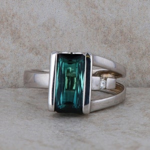 14k White Gold Chrome Diopside Rectangular Step Cut Ring