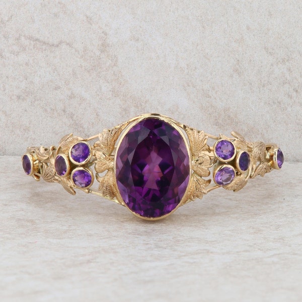 10k Yellow Gold Vintage Style Amethyst Bangle