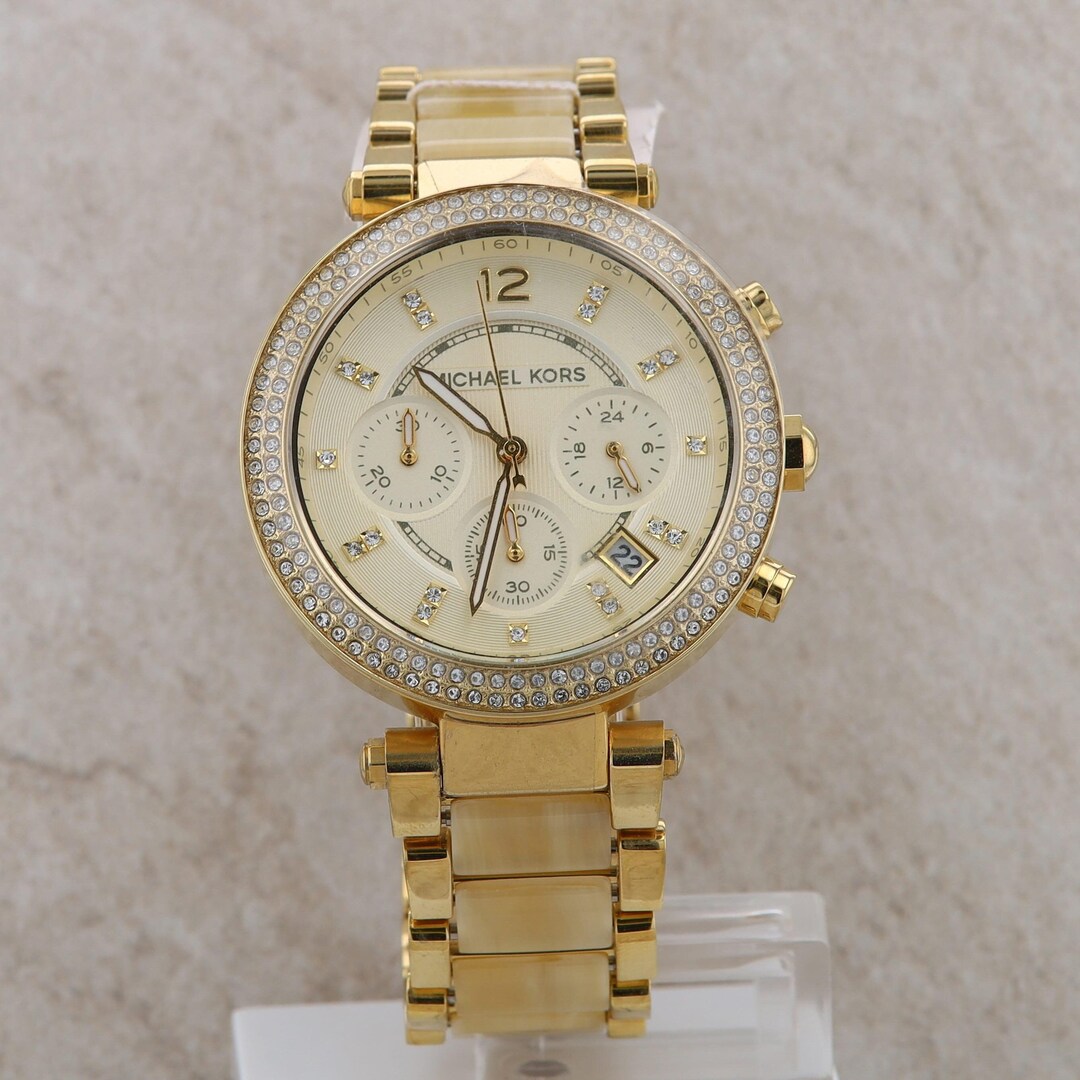 Buy Michael Kors  display picture 1