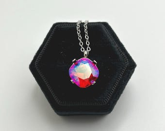 Collana Light Siam Shimmer da 12 mm con taglio a cuscino, impreziosita da cristalli Swarovski®.
