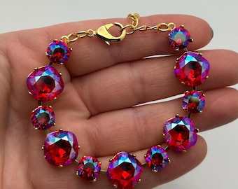 Light Siam Shimmer 12/8 bracelet embellished with Swarovski® Crystals