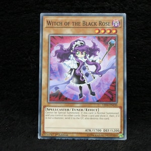 Bruja de la rosa negra / Yugioh / TCG de los 90 / Yugioh TCG / Cartas coleccionables de Yugioh / Juego de cartas coleccionables /