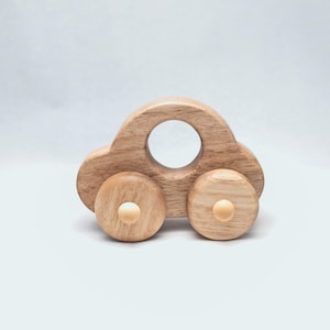 Brinquedo de mini carro de madeira feito à mão – seguro e ecológico para crianças pequenas