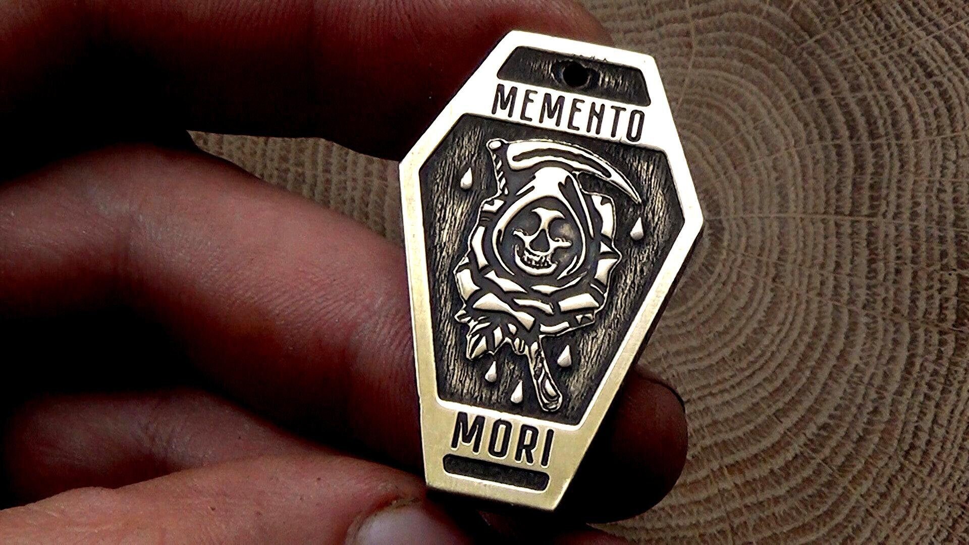 Metal Memento Mori Metal Patch - Skull Patch | Every day carry | Iron on patch | small mini coffin | EDC pocket coin | Death challenge coin