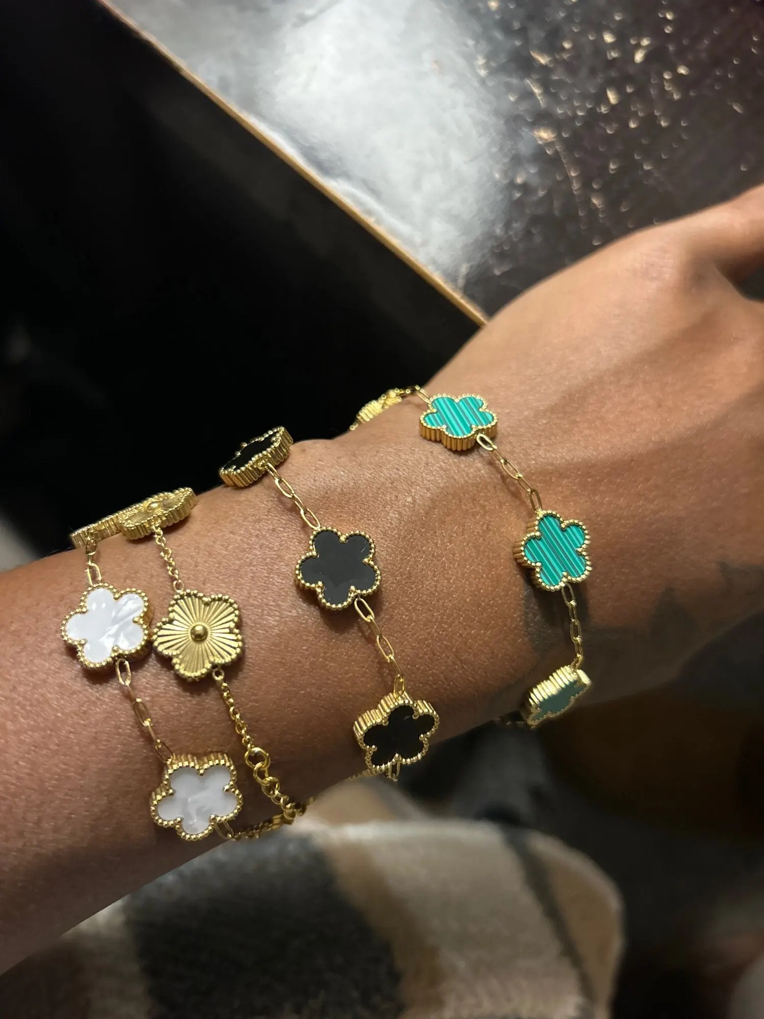 Collier double chaîne fleur de trèfle