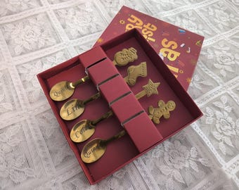 Personalized Christmas Ice Cream Spoon: Gold Stainless Steel, Festive Design
